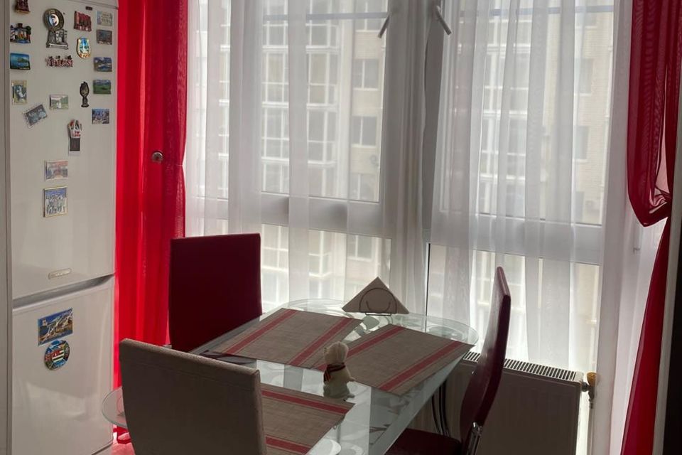 Продаётся 1-комнатная квартира, 32 м²