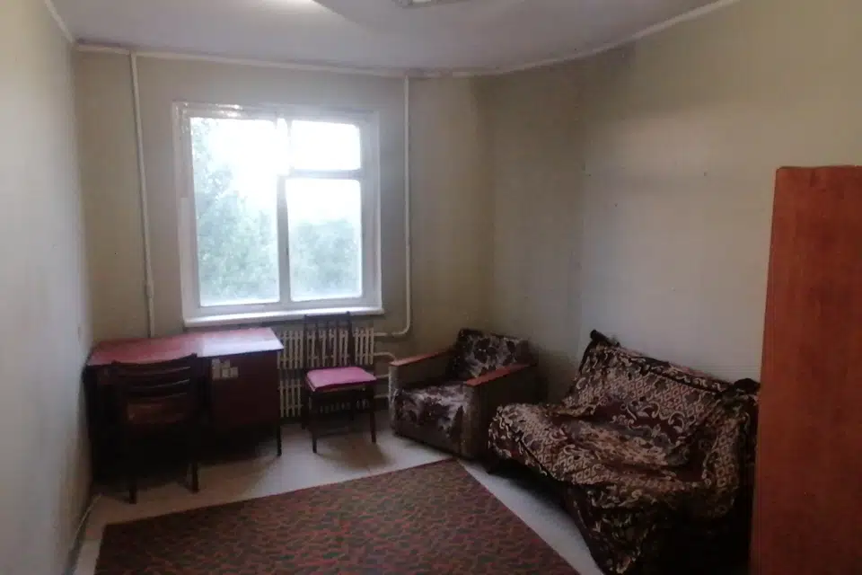 Продаётся 4-комнатная квартира, 87 м²