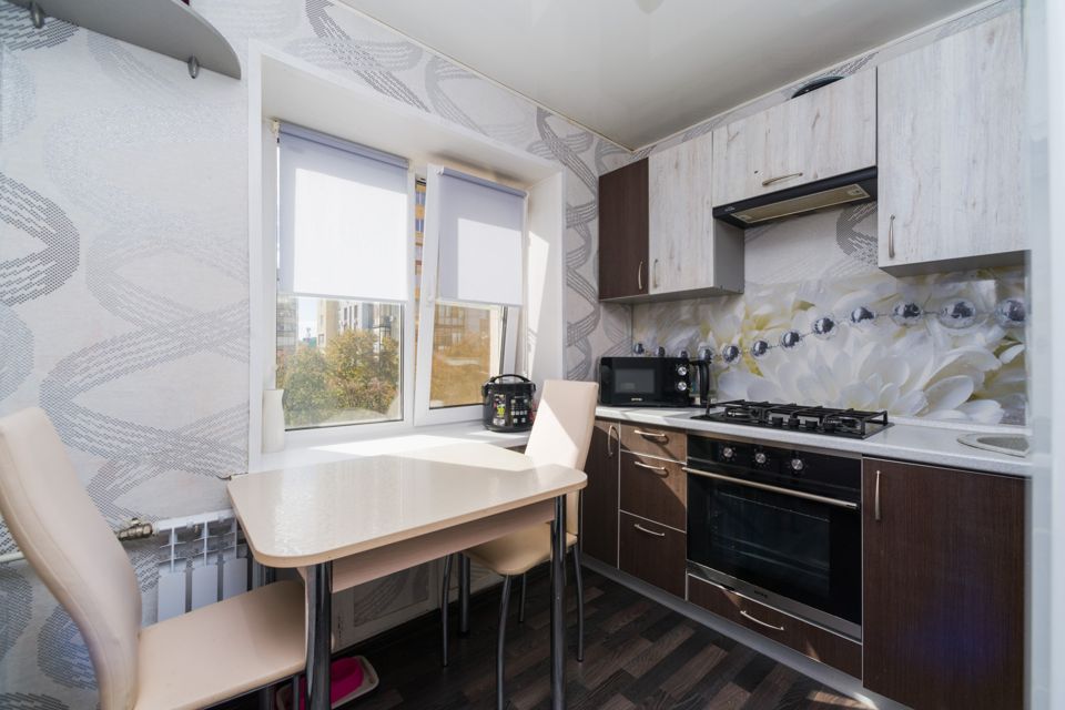 Продаётся 1-комнатная квартира, 30.4 м²
