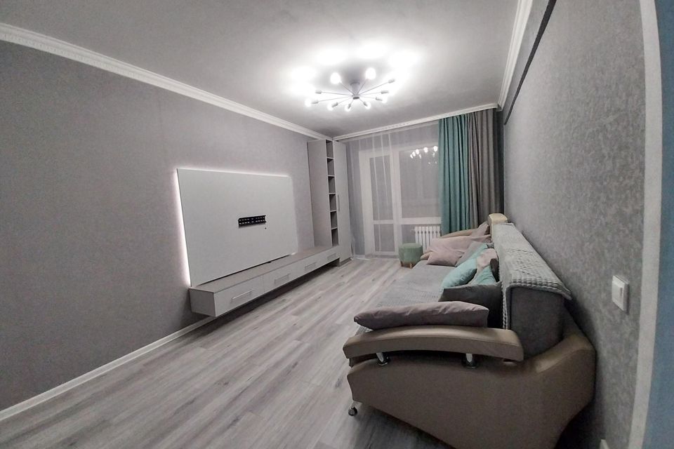 Продаётся 3-комнатная квартира, 61.6 м²