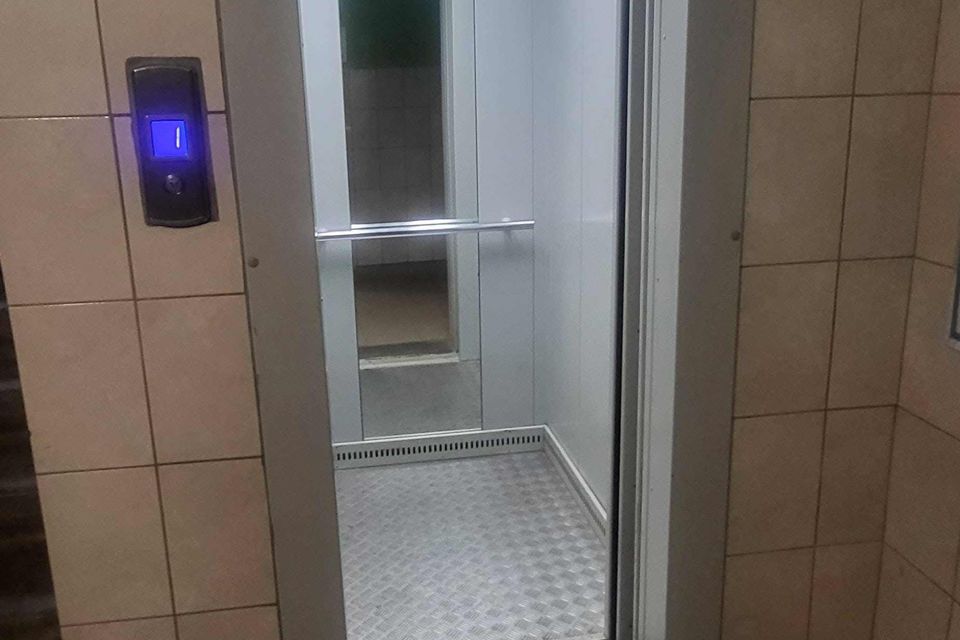 Продаётся 3-комнатная квартира, 57.7 м²