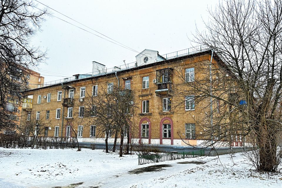 Продаётся комната в 4-комн. квартире, 17.5 м²