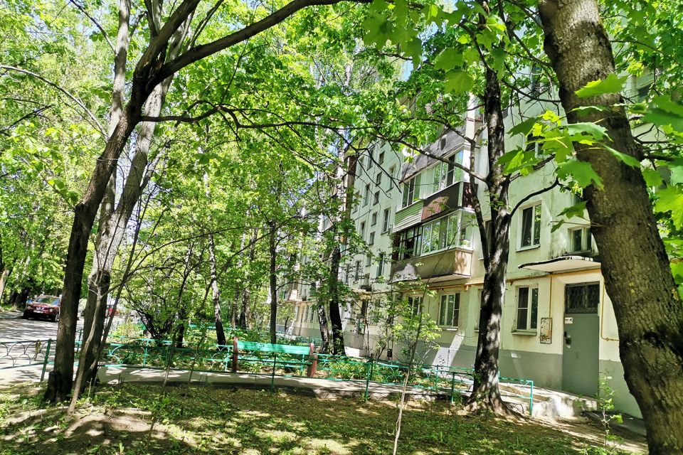 Продаётся 3-комнатная квартира, 57.7 м²