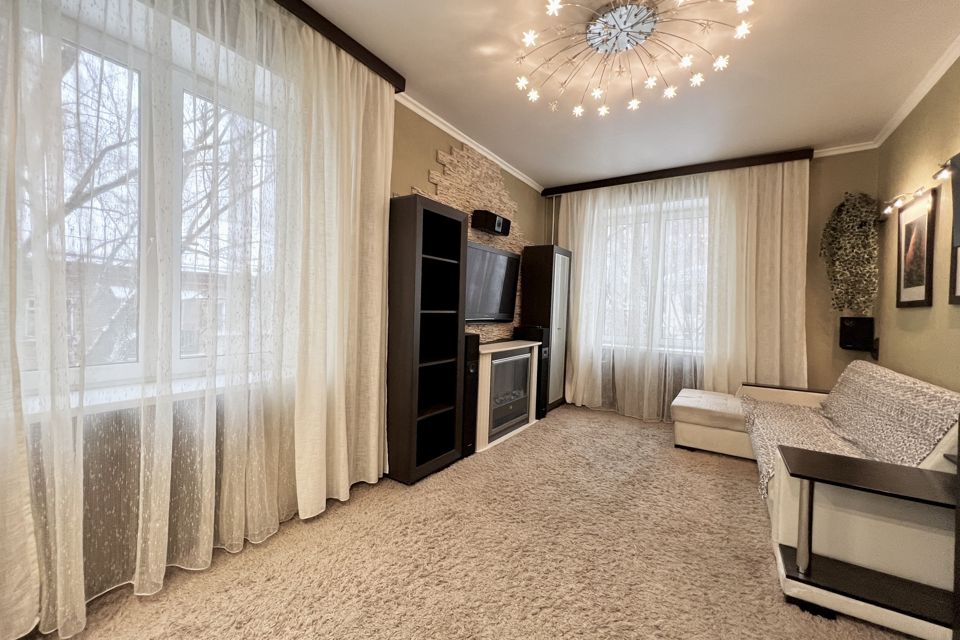 Продаётся 3-комнатная квартира, 72.3 м²