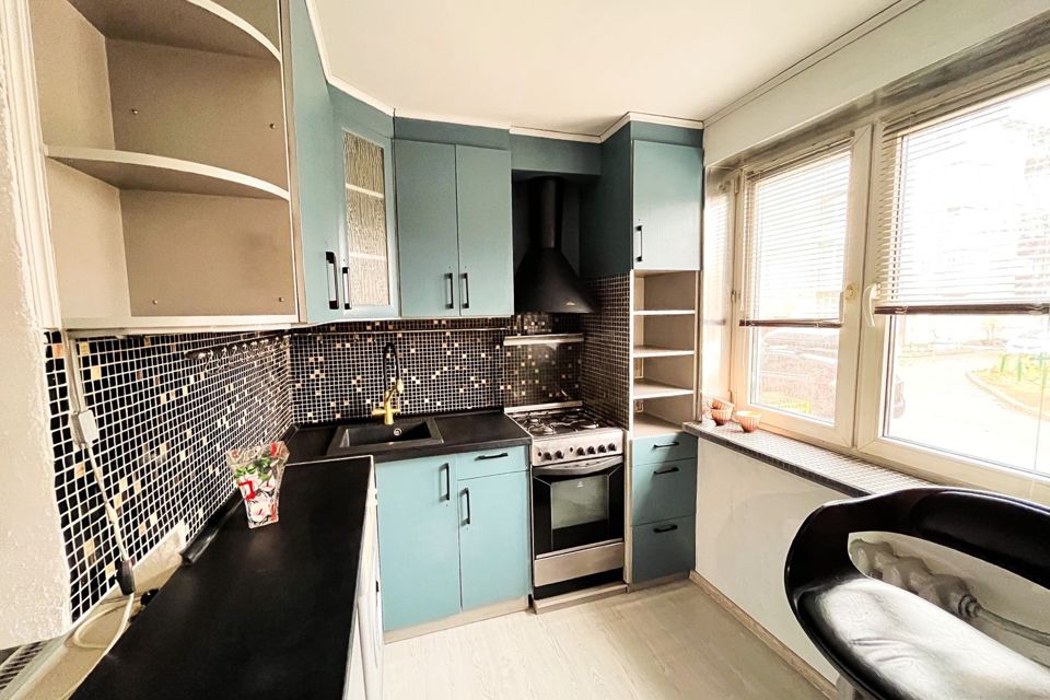 Продаётся 3-комнатная квартира, 58.4 м²