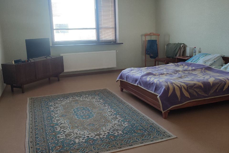 Продаётся 3-этажный дом, 246.2 м²