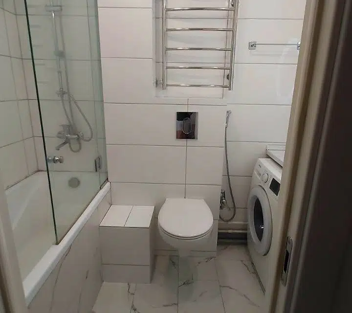 Продаётся 4-комнатная квартира, 60.4 м²