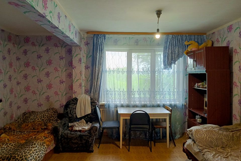 Продаётся 1-комнатная квартира, 37.8 м²