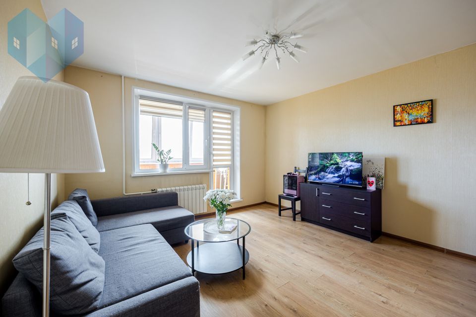 Продаётся 1-комнатная квартира, 41.4 м²