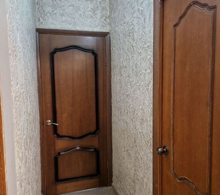 Продаётся комната в 2-комн. квартире, 10 м²