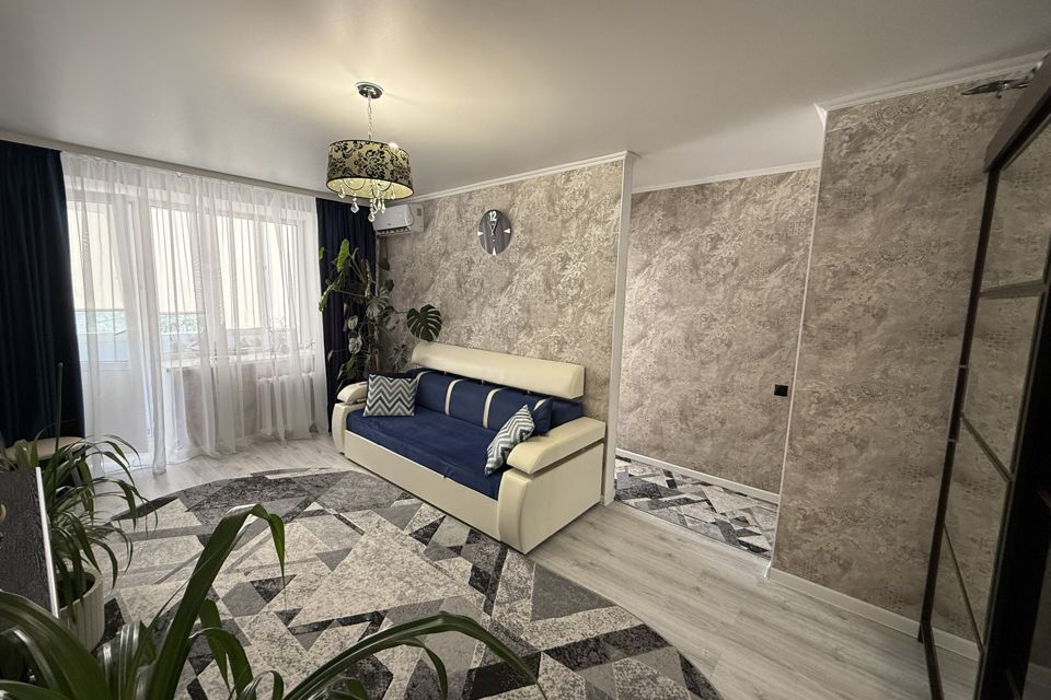 Продаётся 2-комнатная квартира, 43.7 м²