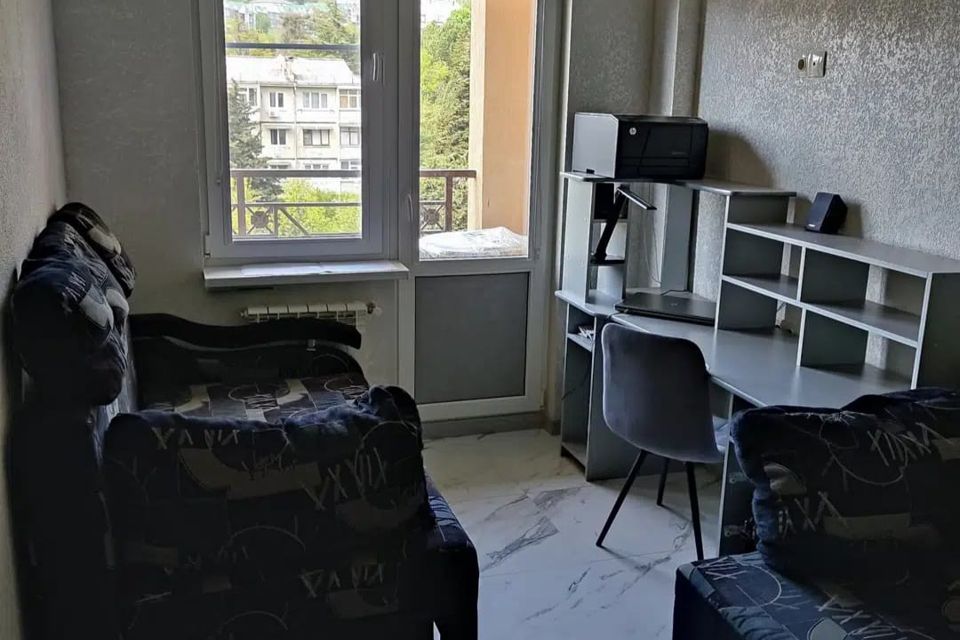 Продаётся 1-комнатная квартира, 37.7 м²