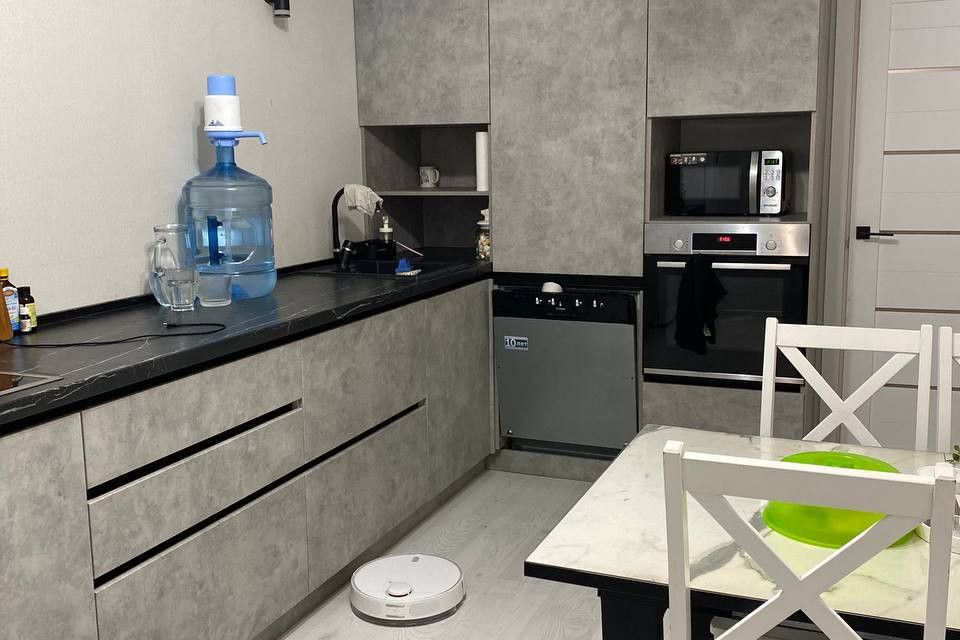 Продаётся 3-комнатная квартира, 69.4 м²