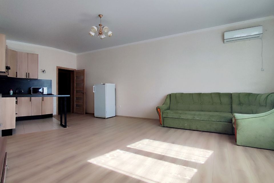 Продаётся 3-комнатная квартира, 92 м²