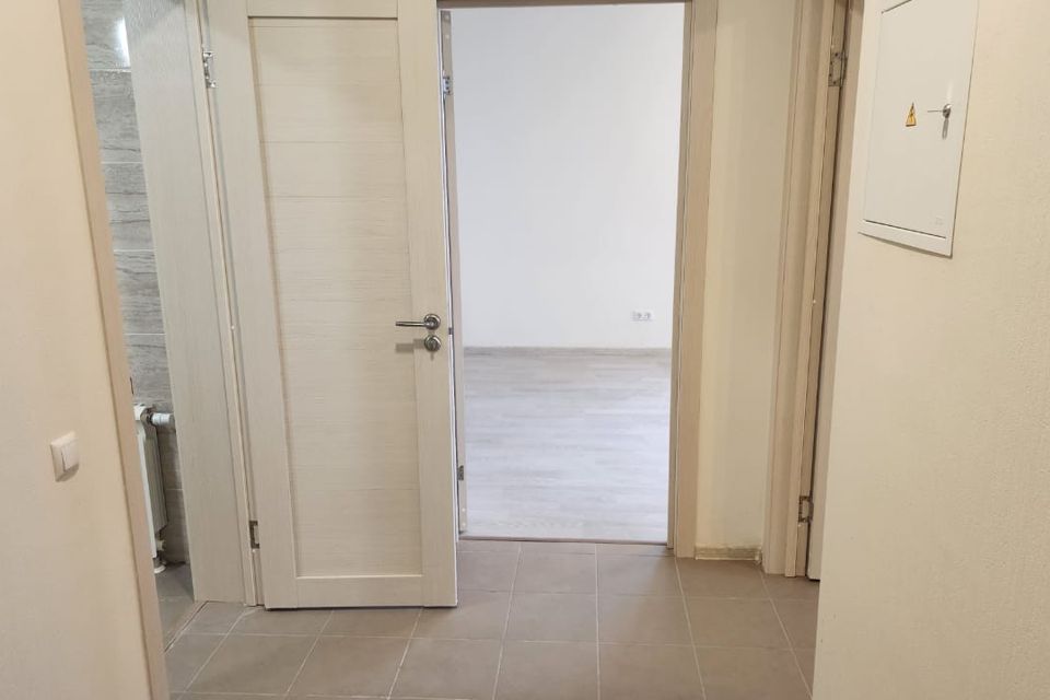 Продаётся 1-комнатная квартира, 43.8 м²