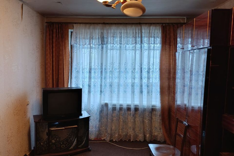 Продаётся 1-комнатная квартира, 37 м²