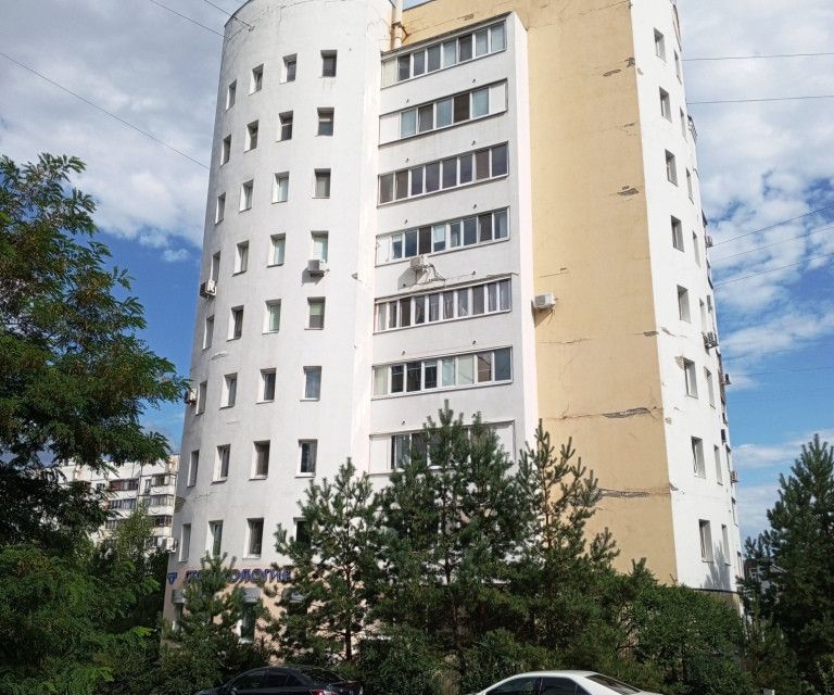 Продаётся 1-комнатная квартира, 48.5 м²