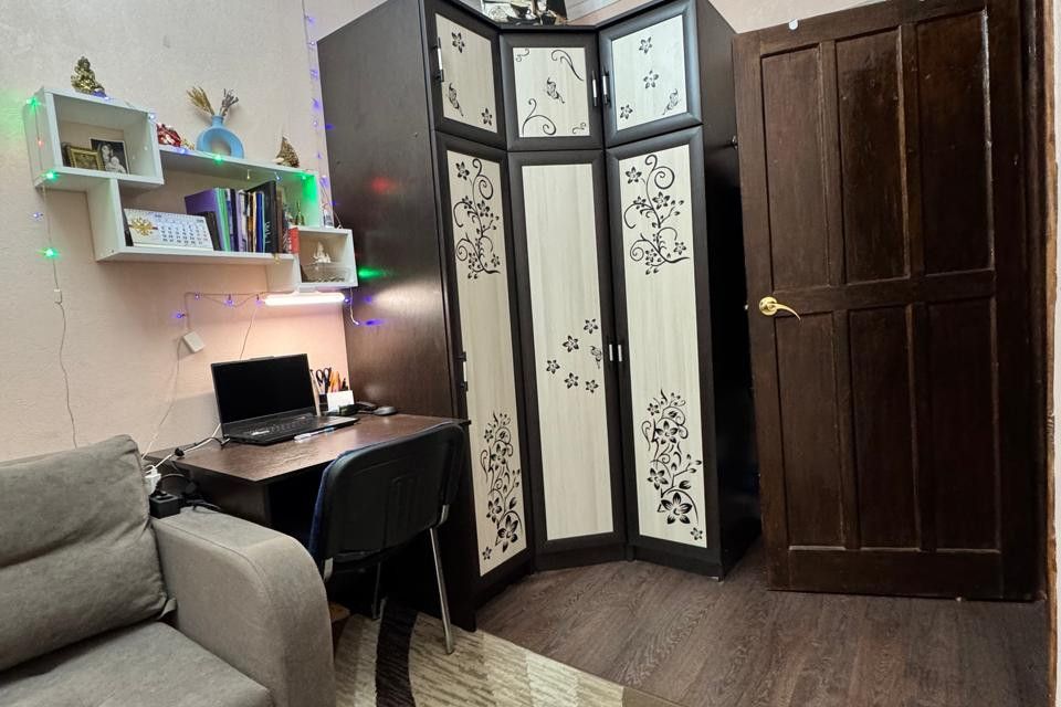 Продаётся 3-комнатная квартира, 55 м²