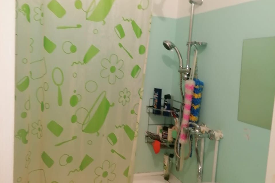 Продаётся 3-комнатная квартира, 57.2 м²