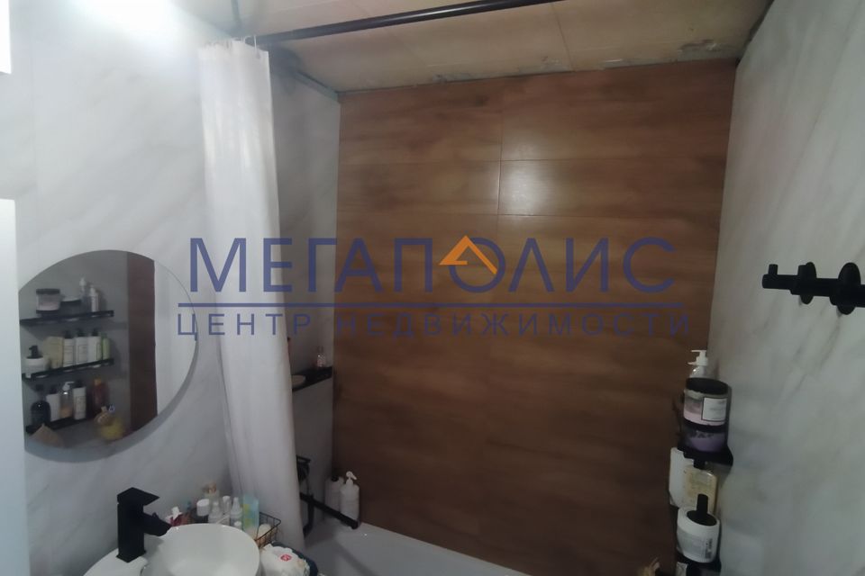Продаётся 3-комнатная квартира, 50.6 м²