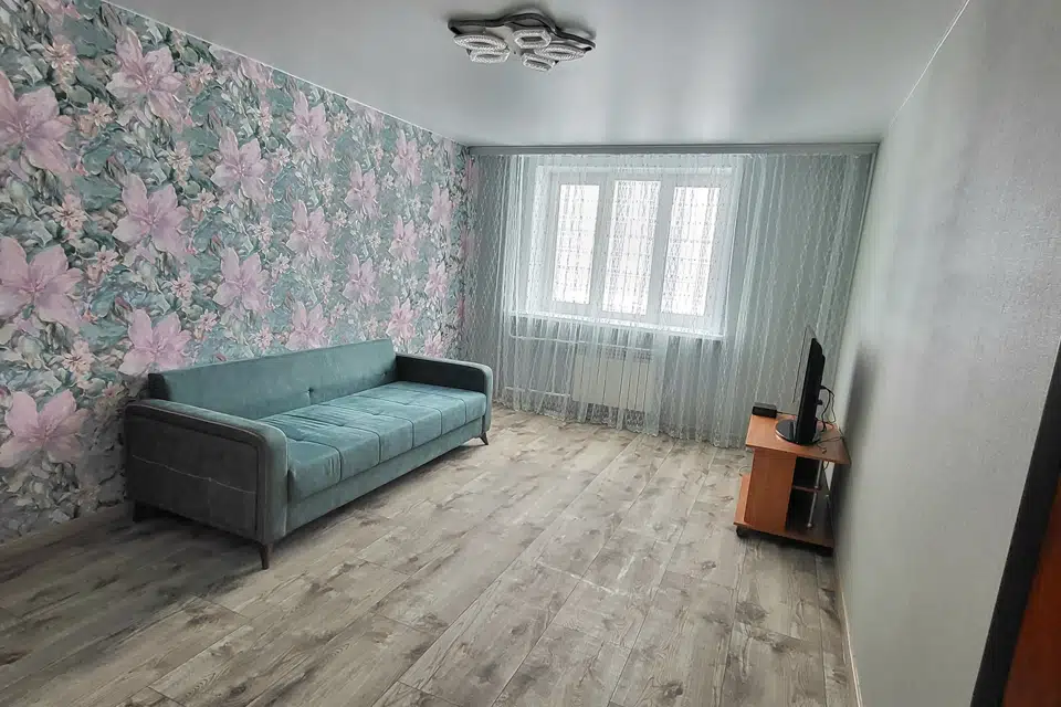 Продаётся 3-комнатная квартира, 65 м²