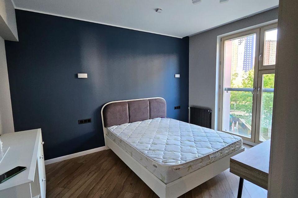 Продаётся 4-комнатная квартира, 100.5 м²