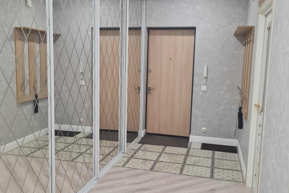 Продаётся 3-комнатная квартира, 80.3 м²