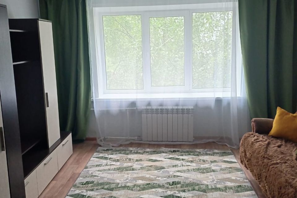 Продаётся 1-комнатная квартира, 37 м²
