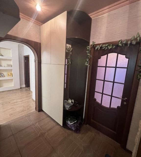 Продаётся 3-комнатная квартира, 54 м²