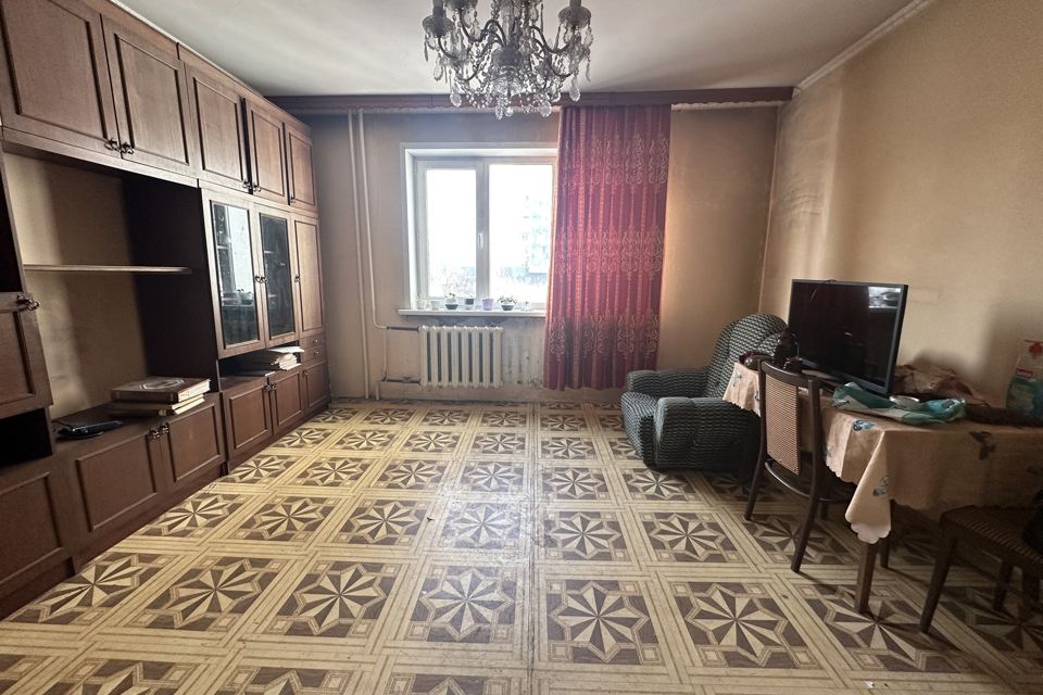 Продаётся 4-комнатная квартира, 80 м²