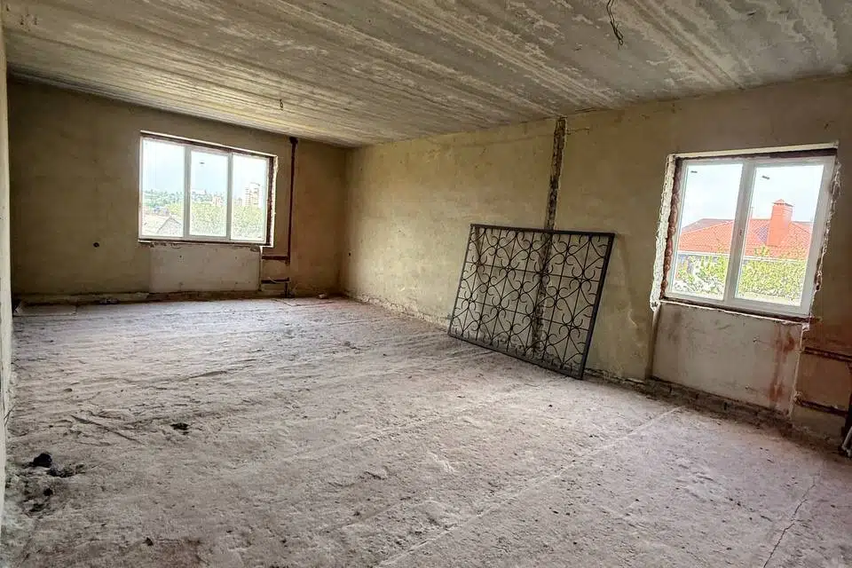 Продаётся 3-этажный дом, 510 м²