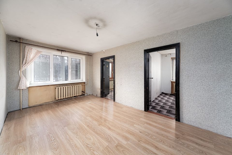 Продаётся 4-комнатная квартира, 61 м²