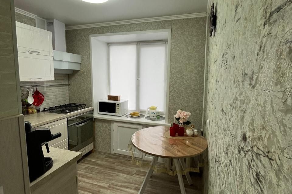 Продаётся 3-комнатная квартира, 61 м²