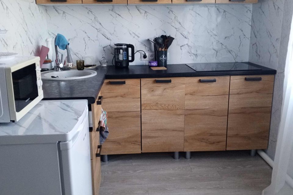 Продаётся 4-комнатная квартира, 79.2 м²