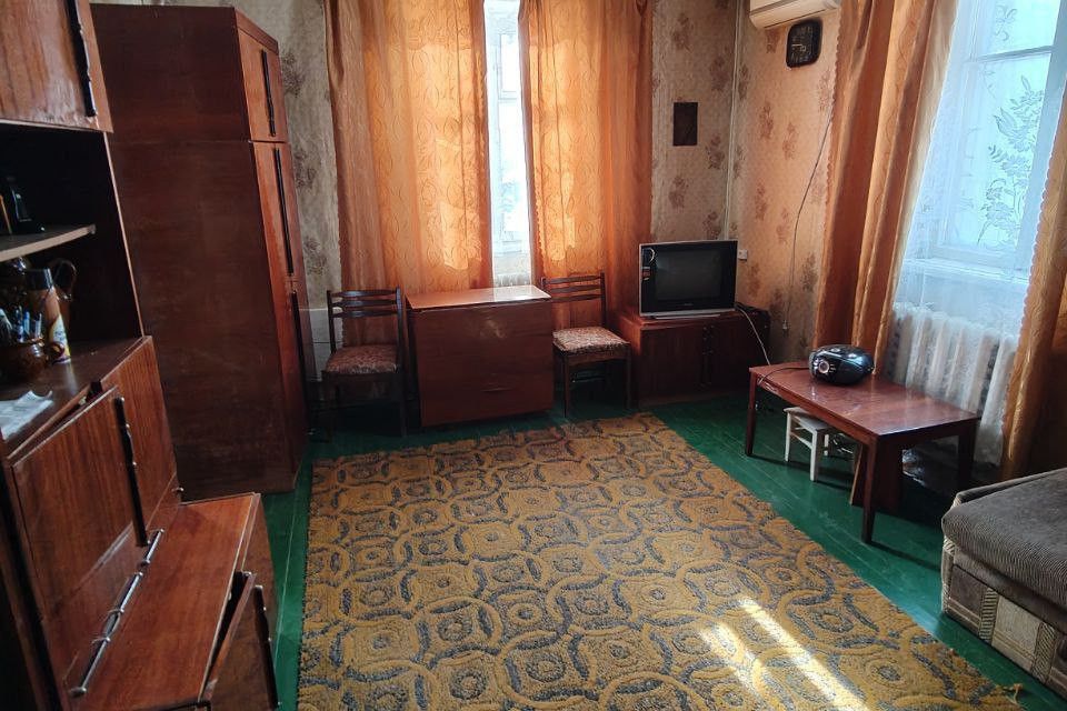 Продаётся 3-комнатная квартира, 57 м²