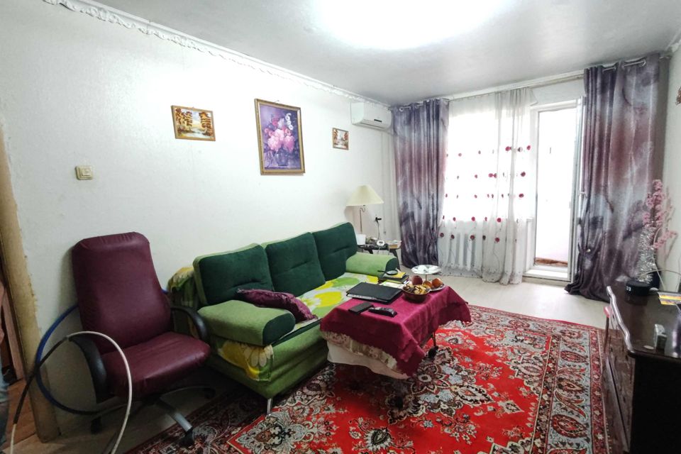 Продаётся 3-комнатная квартира, 62 м²