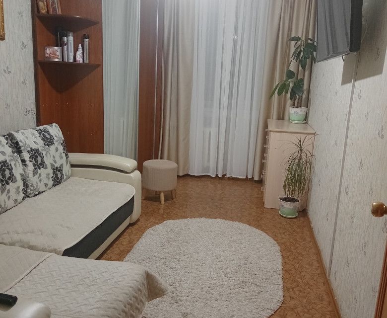 Продаётся 3-комнатная квартира, 65.8 м²