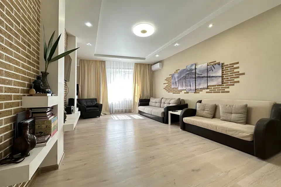 Продаётся 3-комнатная квартира, 91.3 м²