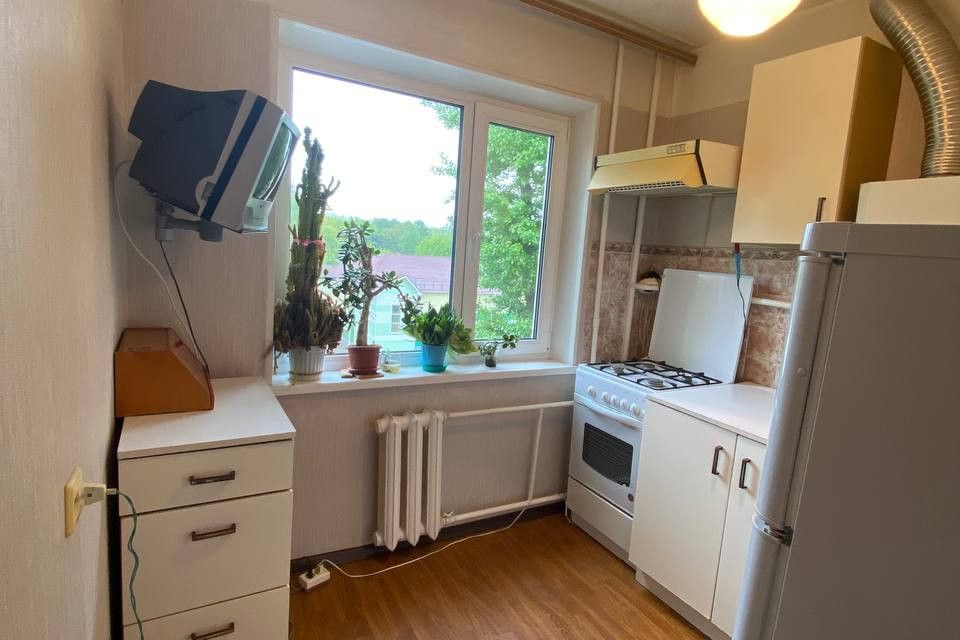 Продаётся 3-комнатная квартира, 46.3 м²