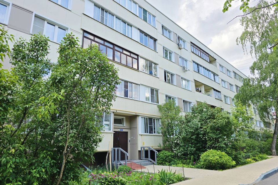 Продаётся 2-комнатная квартира, 53.2 м²