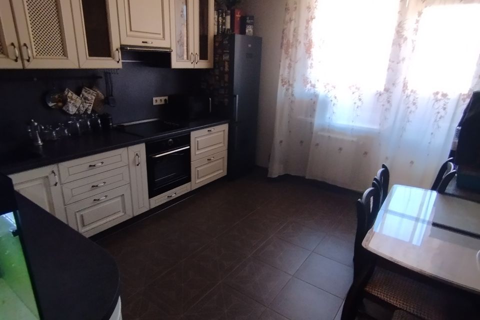 Продаётся 2-комнатная квартира, 70 м²