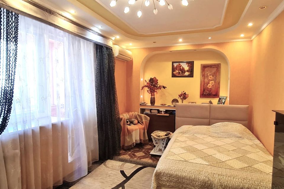 Продаётся 2-комнатная квартира, 64.5 м²