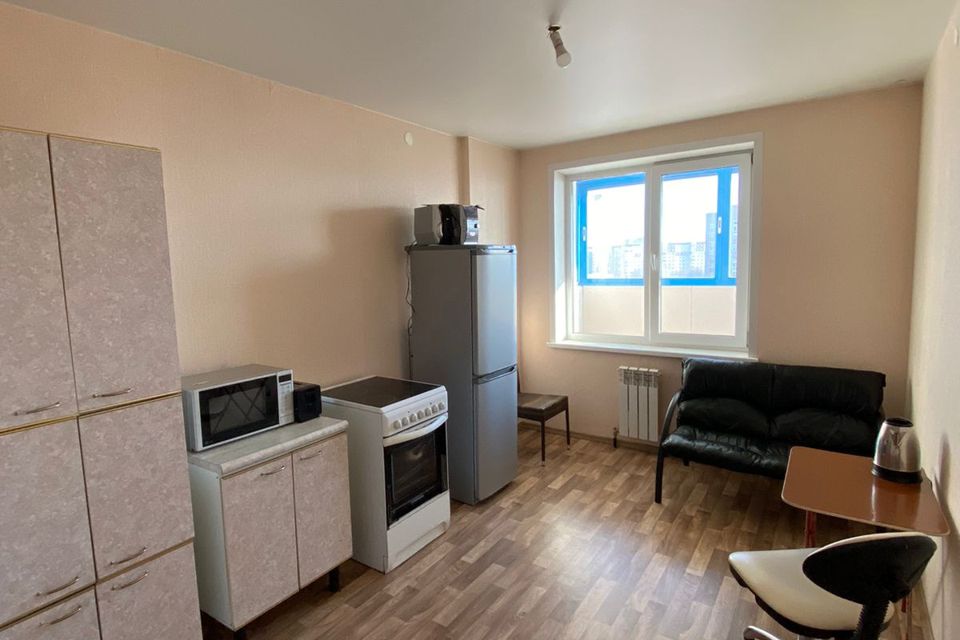 Продаётся 1-комнатная квартира, 43 м²