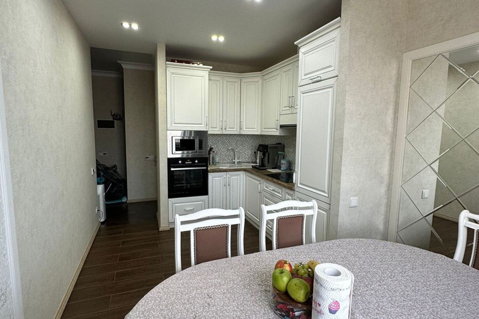 Продаётся 2-комнатная квартира, 55 м²