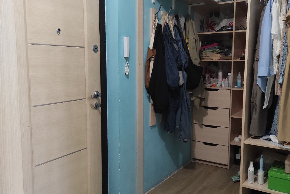 Продаётся 1-комнатная квартира, 42 м²