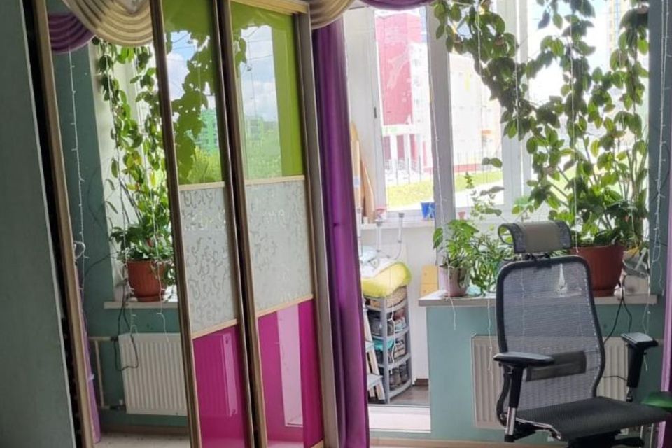 Сдаётся 2-комнатная квартира, 64.2 м²