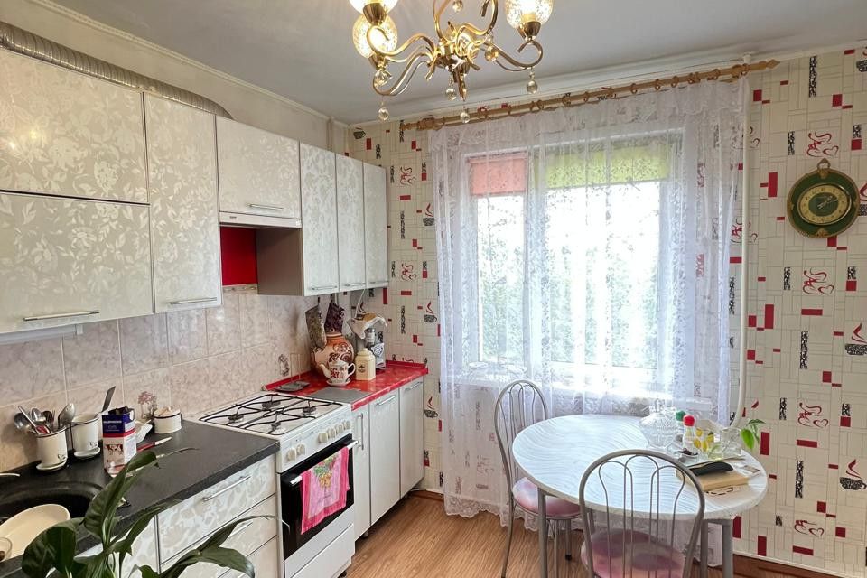 Продаётся 3-комнатная квартира, 58.8 м²