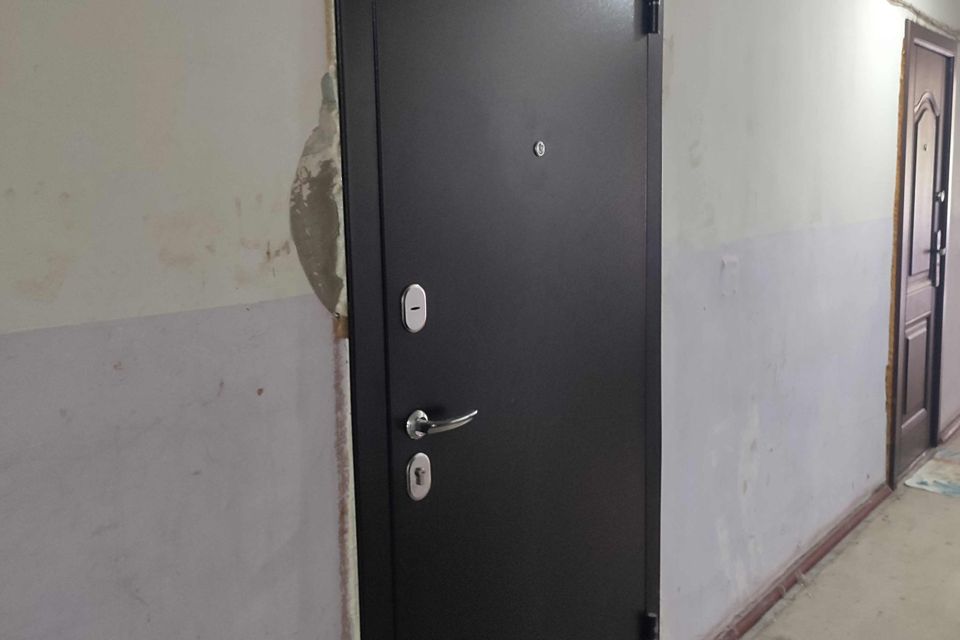 Продаётся комната в 1-комн. квартире, 18 м²