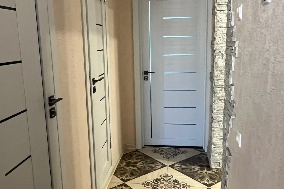 Продаётся 3-комнатная квартира, 65.7 м²