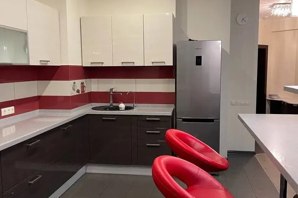 Продаётся 2-комнатная квартира, 85 м²